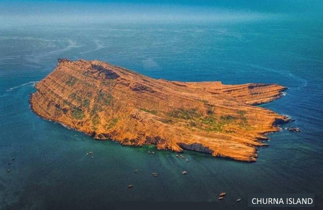 Churna Island: Pakistan's Hidden Diving Gem - Charna Island | Secret World Trip Planner