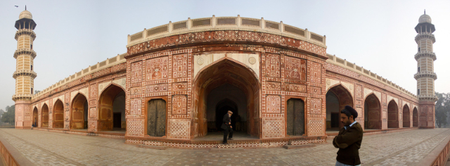The Tomb of Jahangir - Lahore | Secret World Trip Planner