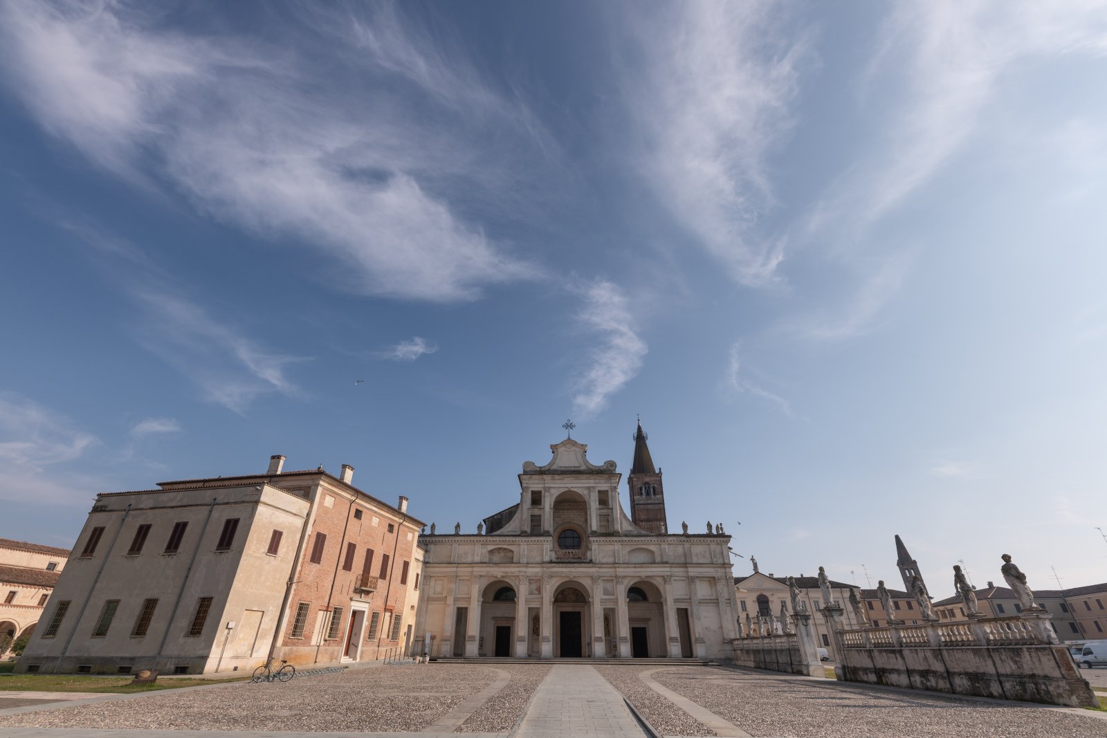 Klostret San Benedetto i Polirone-hemliga världen - San Benedetto Po | Secret World Trip Planner