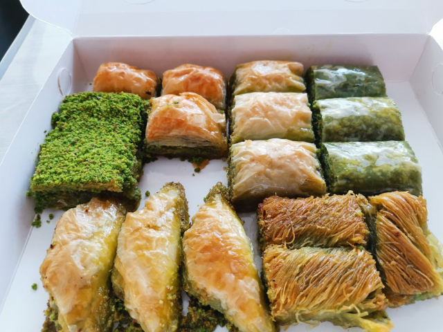 Baklava, el postre de los dioses - Kemankeş Cd. No:67 | Secret World Trip Planner