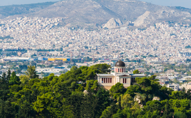 Die nationale Sternwarte von Athen - Thissio Visitor Center | Secret World Trip Planner