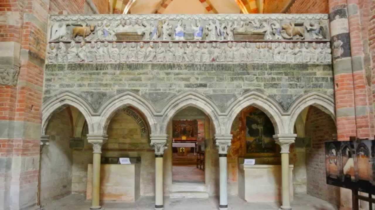 Abadía de Santa María de Vezzolano - Località Vezzolano | Secret World Trip Planner