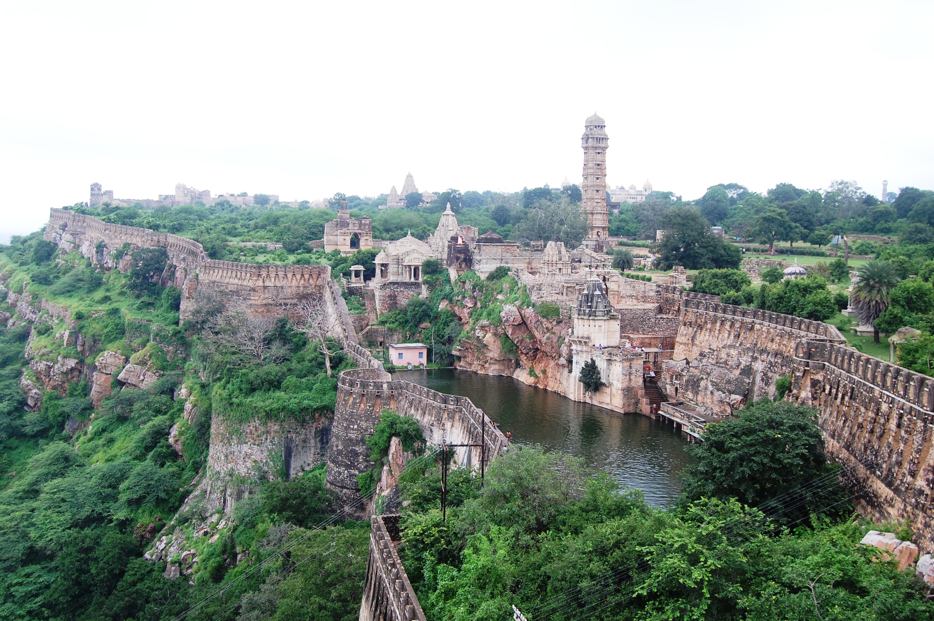 בנטנג צ ' יטורגאר - Chittorgarh | Secret World Trip Planner