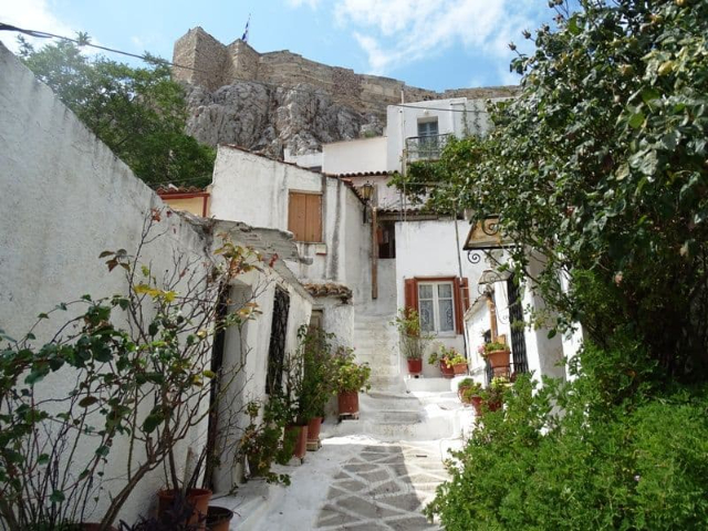 Anafiotika: Atene: brezčasni pobeg iz Aten - Atene | Secret World Trip Planner