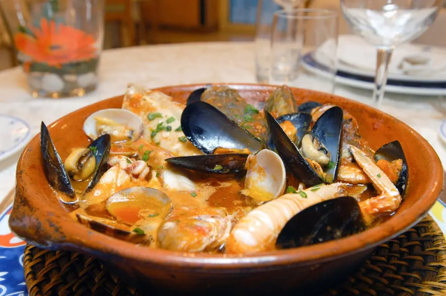 FISKSOPPA I ROMAGNA-STIL — Rimini