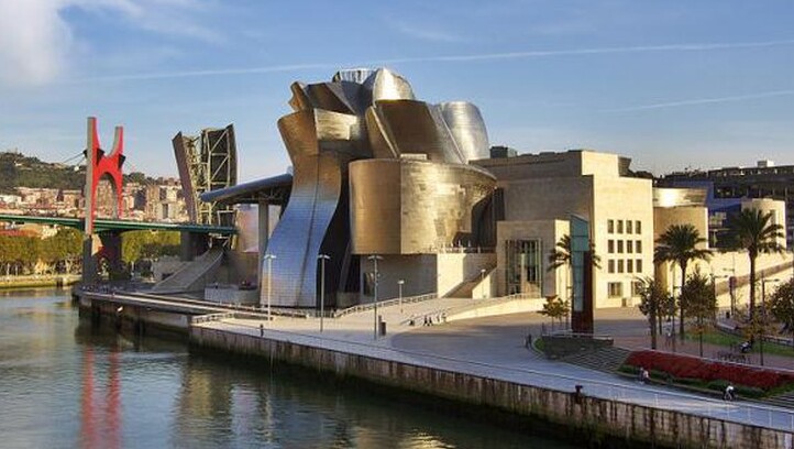 Guggenheim Bilbao Museoa - Bilbo | Secret World Trip Planner
