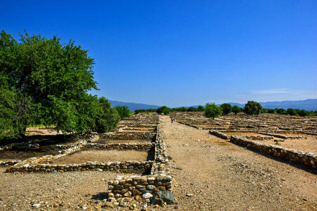 Sítio arqueológico de Olynthos - Olynthus | Secret World Trip Planner
