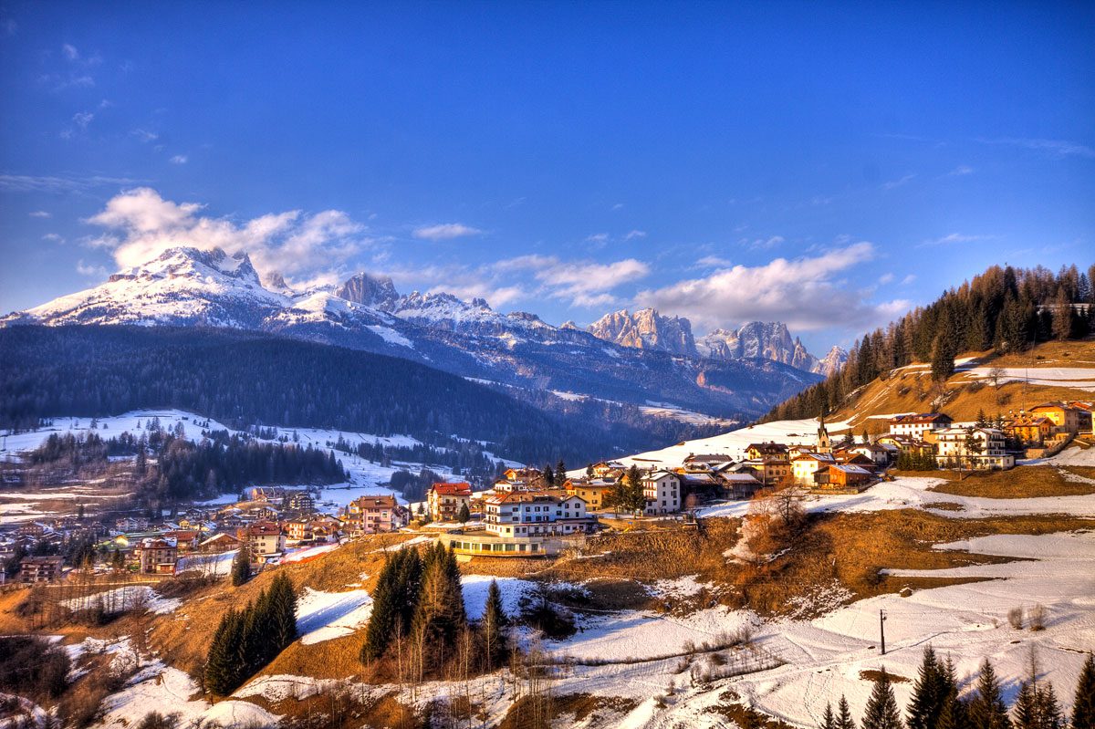 Moena et les lumières du Val di Fassa — Moena