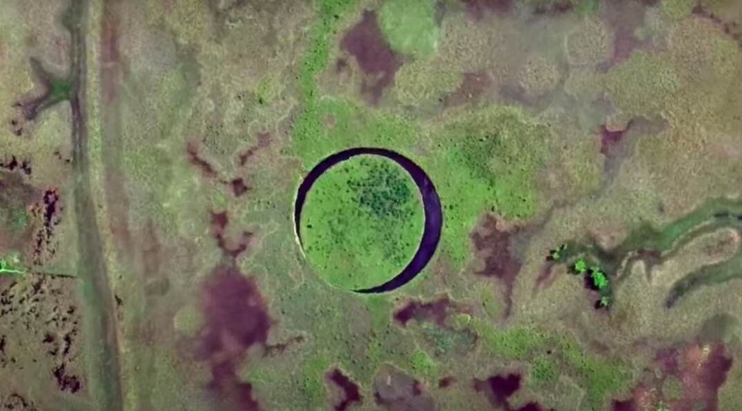 The Eye, the mysterious island that revolves around itself... - Lincoln | Secret World Trip Planner