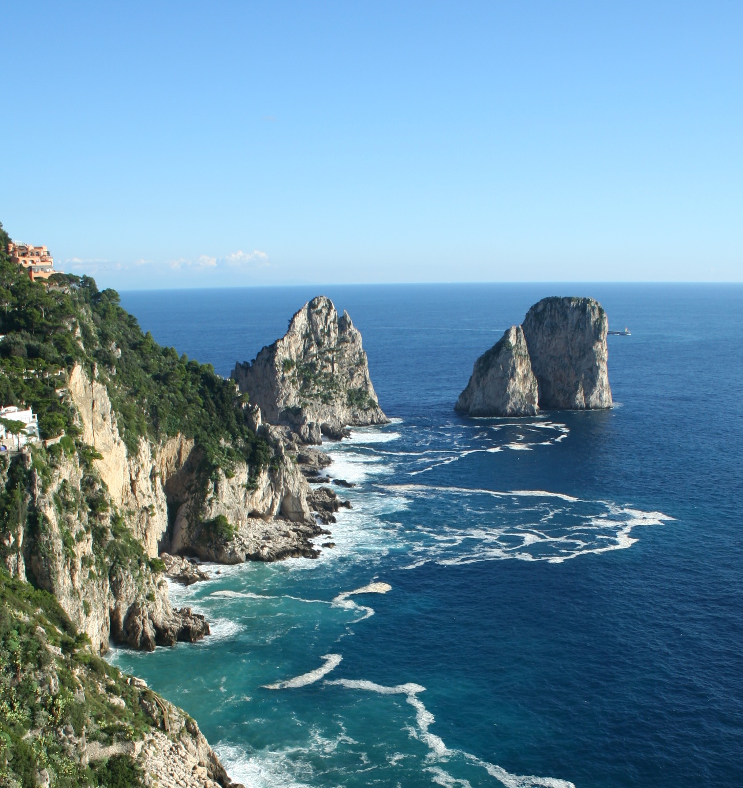 The stacks - I Faraglioni | Secret World Trip Planner