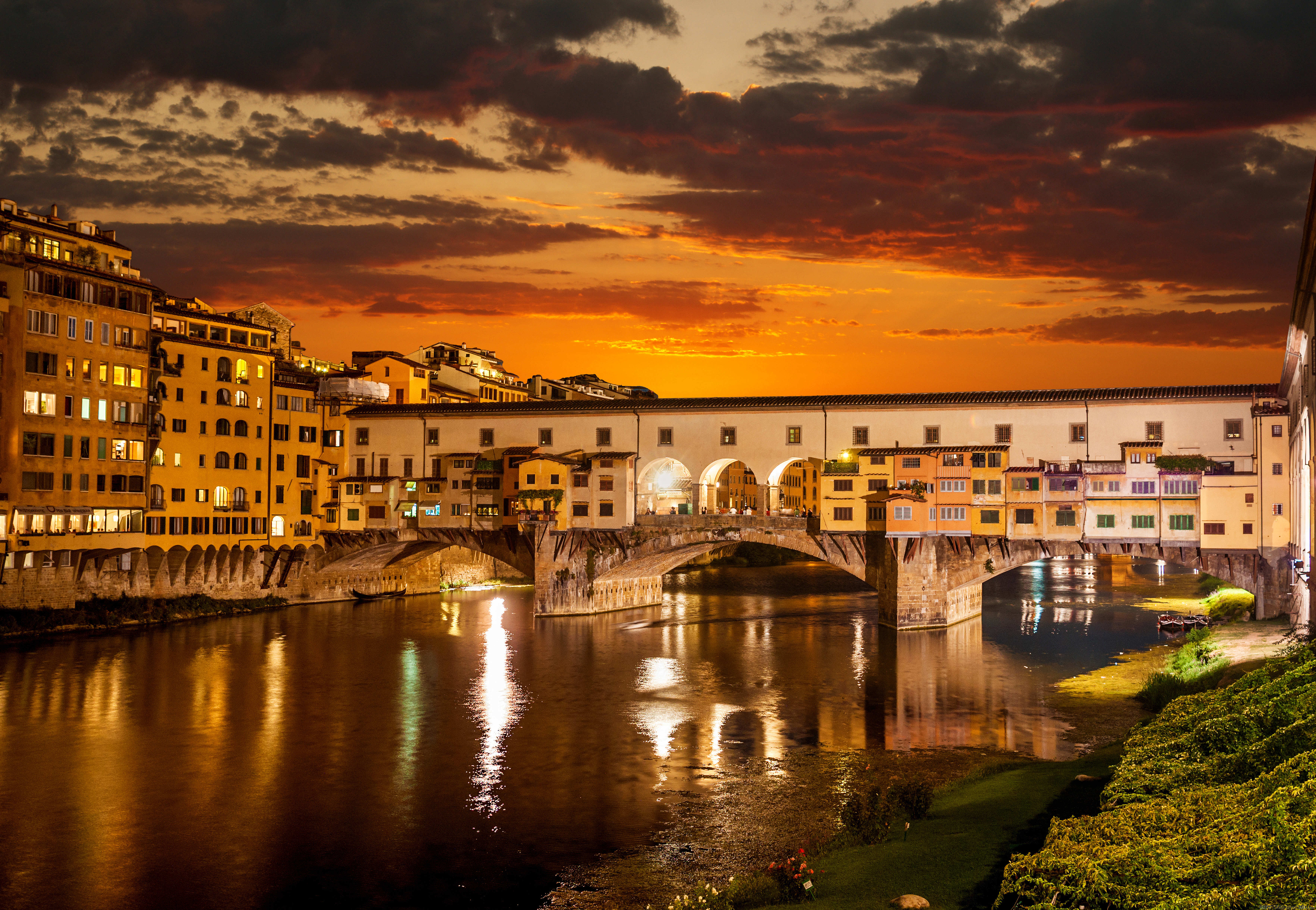 პონტე ვეკიო - Ponte Vecchio | Secret World Trip Planner
