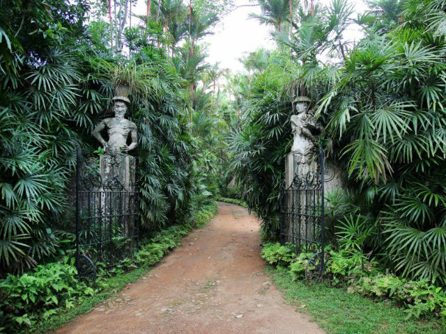 Κήπος Letter - Beruwala | Secret World Trip Planner