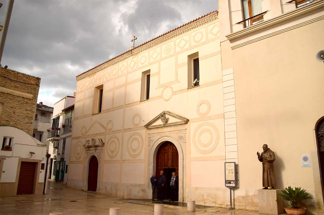 Aziz Anthony Kilisesi (manastırın) - Pisticci | Secret World Trip Planner