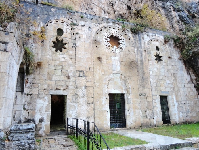 Turkey | Saint Peter and Mount Starius - Sen Piyer Cad Haraparası | Secret World Trip Planner
