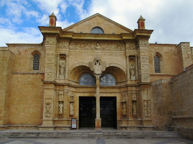 كاتدرائية الرئيسيات في أمريكا - Santo Domingo | Secret World Trip Planner