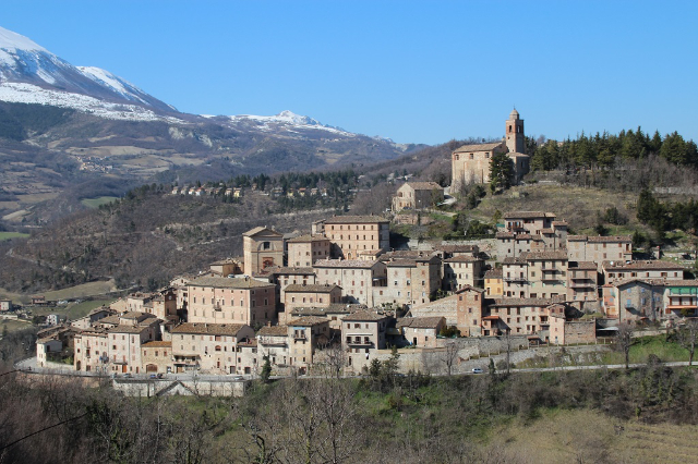 Montefortino a legenda Monte Sibilla - Montefortino | Secret World Trip Planner