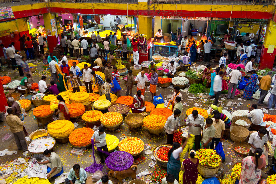 Krishna Rajendra tirgus Bangalore - Bangalore | Secret World Trip Planner