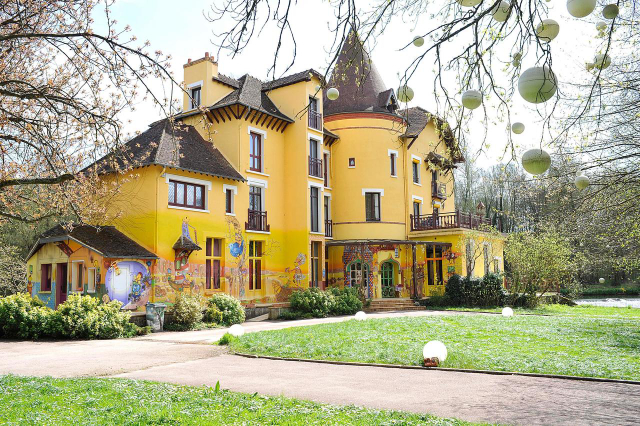อี Moulin Jaune - Crécy-la-Chapelle | Secret World Trip Planner