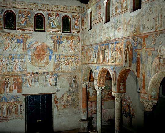 ಫಾರ್ಮಿಸ್ ಅಬ್ಬೆಯಲ್ಲಿ ಸ್ಯಾಂಟ್'ಏಂಜೆಲೊ - Sant'Angelo In Formis | Secret World Trip Planner