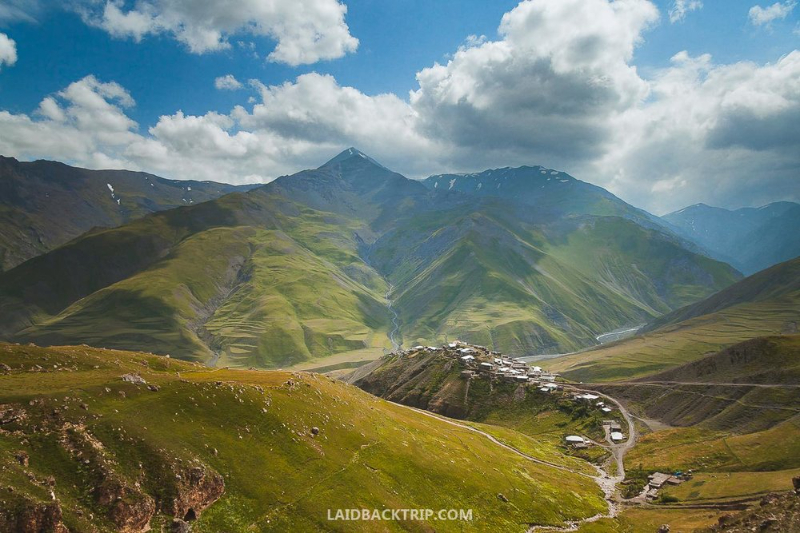 Kampung Khinalug - Tazeh Kand-e-Nosrat Abad | Secret World Trip Planner