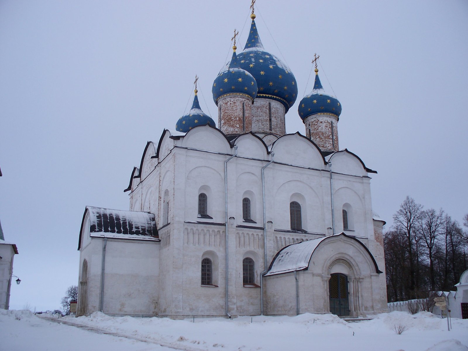 The ancient Kremlin of Suzdal - Suzdal | Secret World Trip Planner