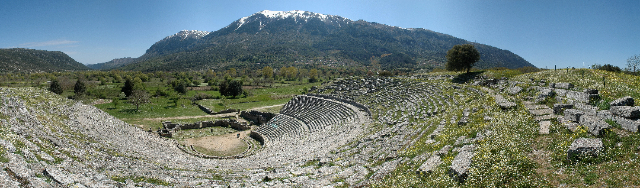 Visite guidée de Dodone - Dodoni | Secret World Trip Planner