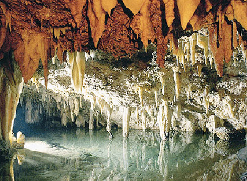 Cueva del viento - Fornovolasco | Secret World Trip Planner