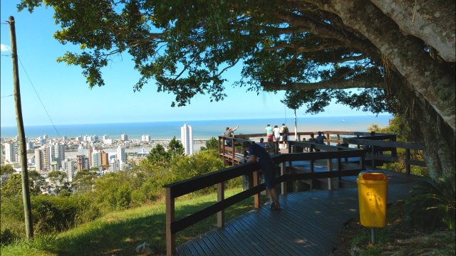 The spectacle of the Morro da Cruz - Itajaí - SC | Secret World Trip Planner