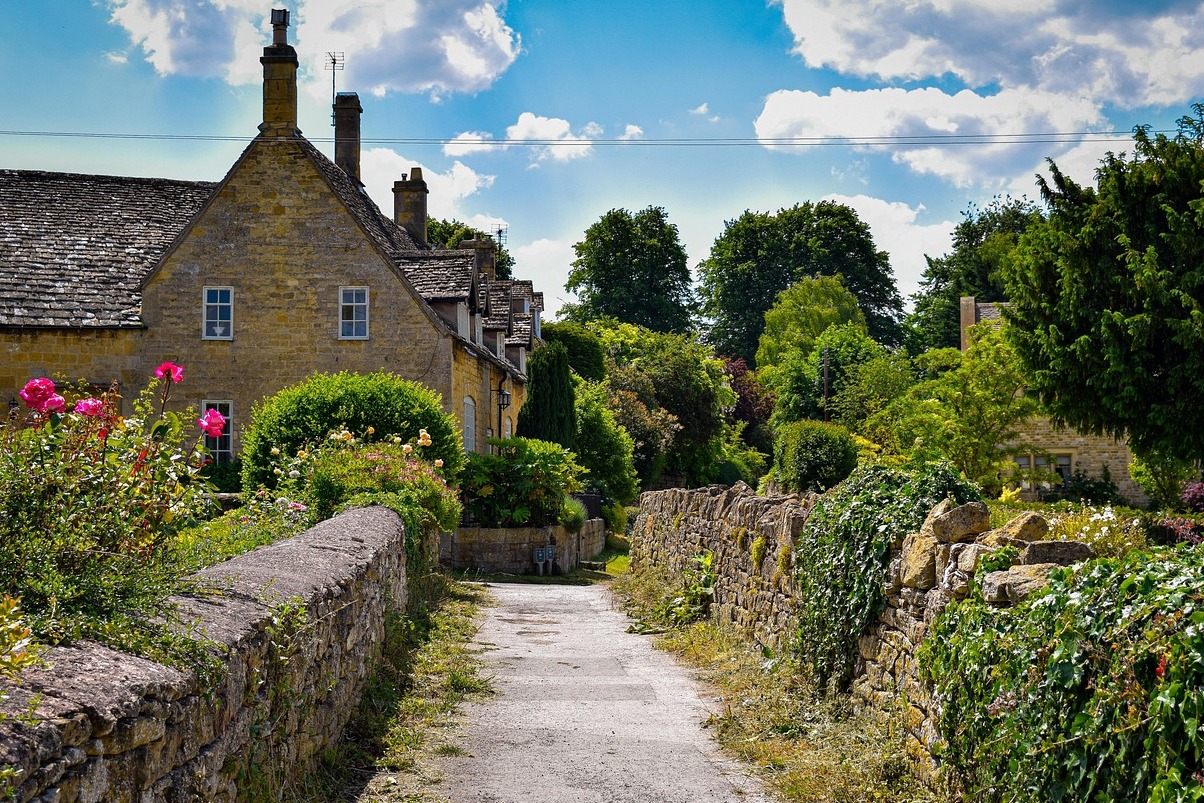 Cotswolds. kgm - Bibury | Secret World Trip Planner