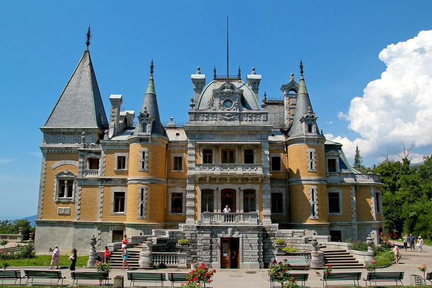 Massandra Palace, Crimea, Ukraine | Secret World Trip Planner