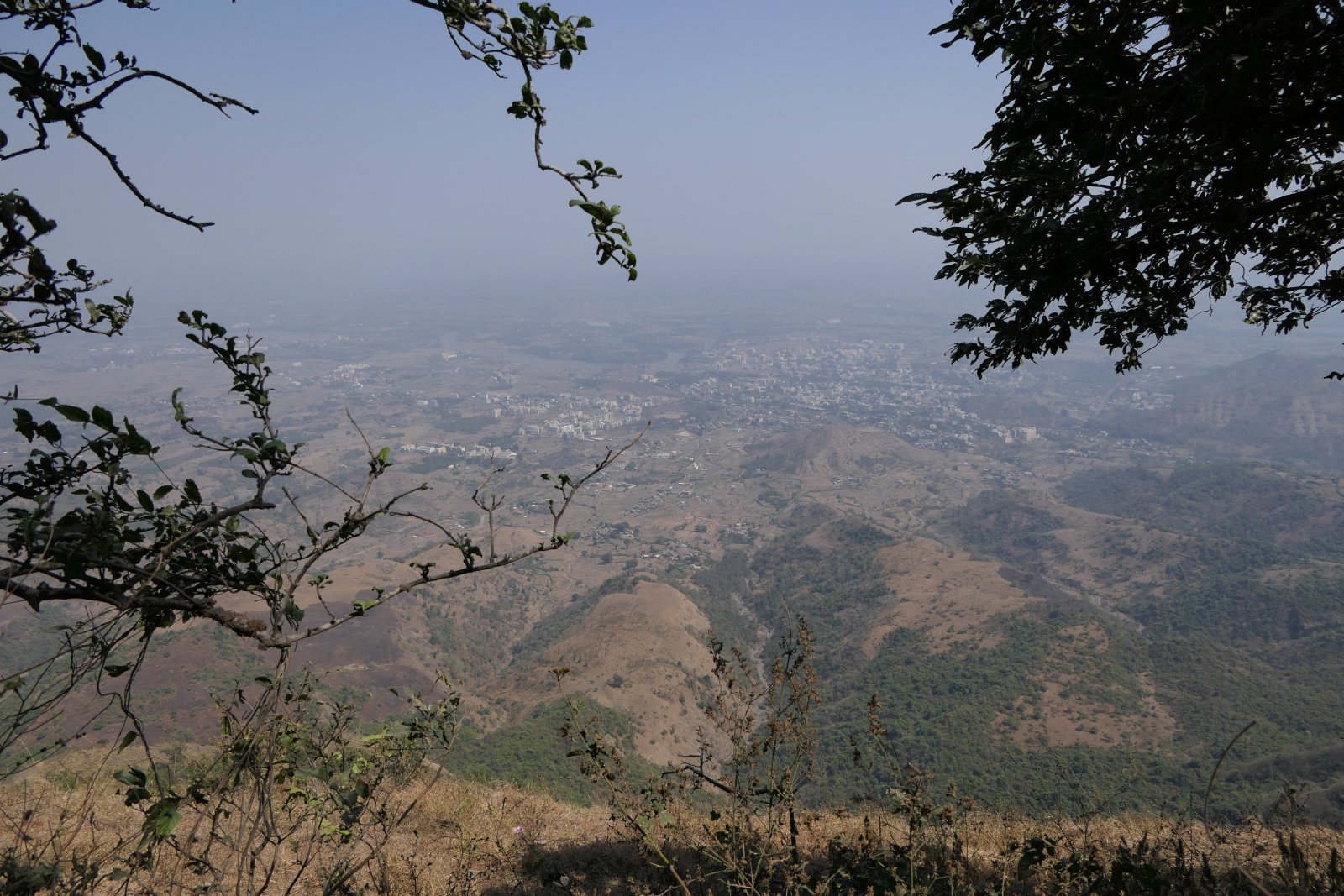 Lánléargas Pointe, an chuid is mó spreagúil dearcadh i Matheran - Matheran | Secret World Trip Planner