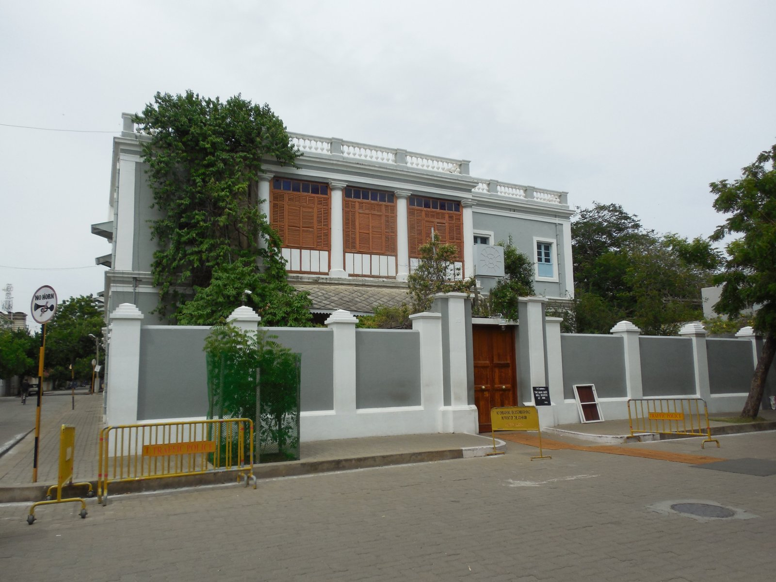 L'Ashram di Sri Aurobindo - Puducherry | Secret World Trip Planner