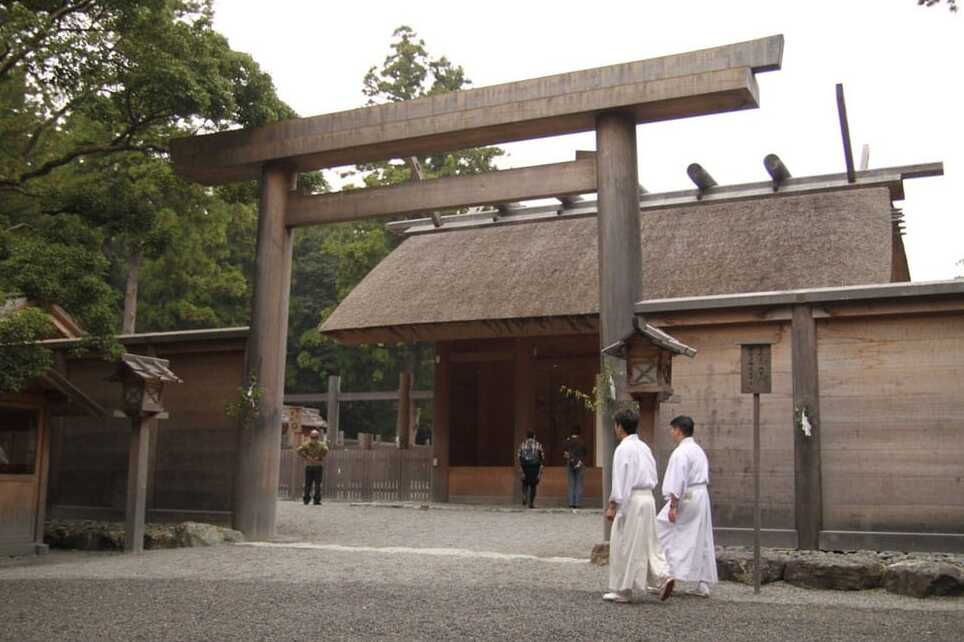 The Outer Shrine iis one of the 2 main shrines in Ise — Ise-shi