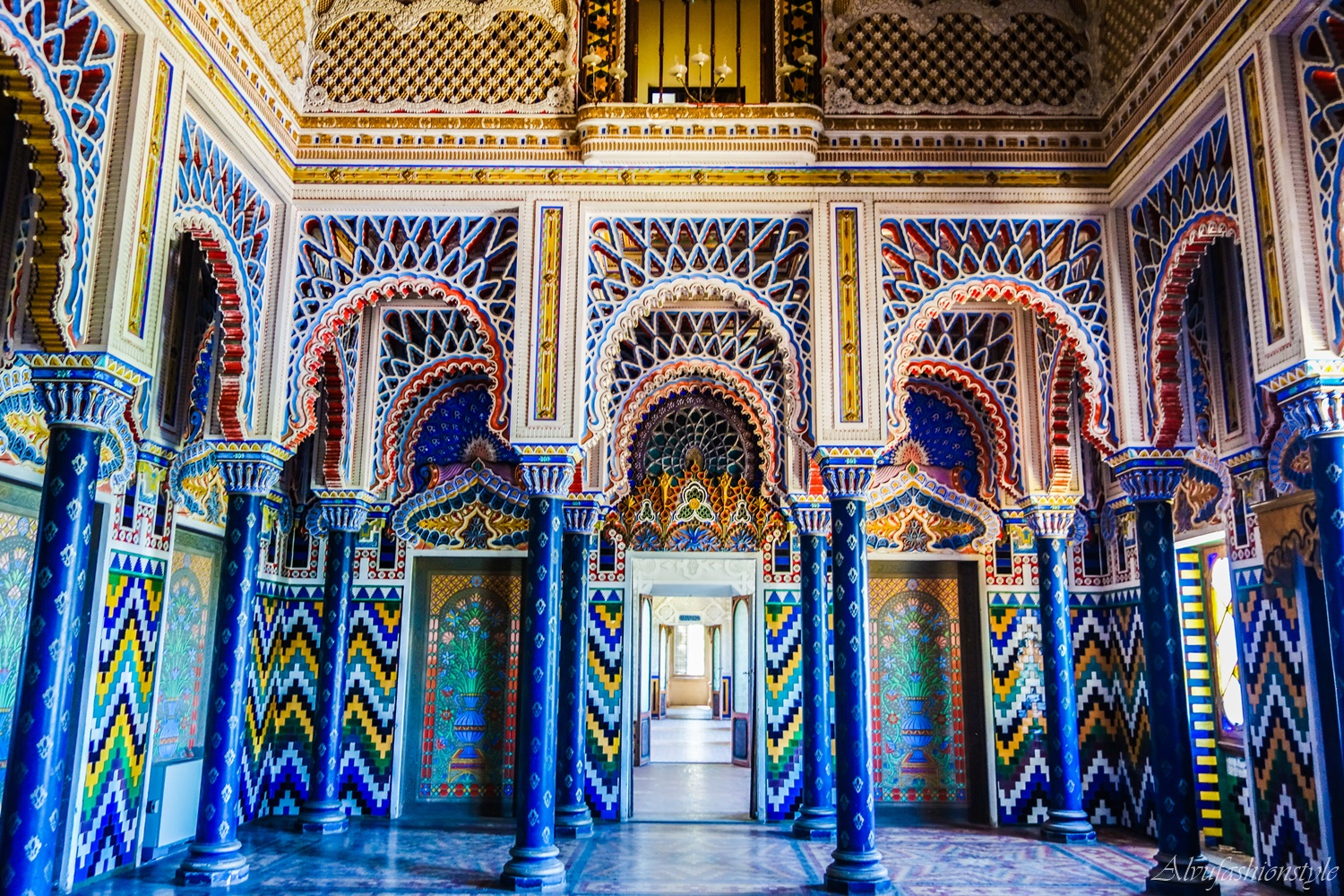 桑梅扎诺城堡 - Leccio | Secret World Trip Planner