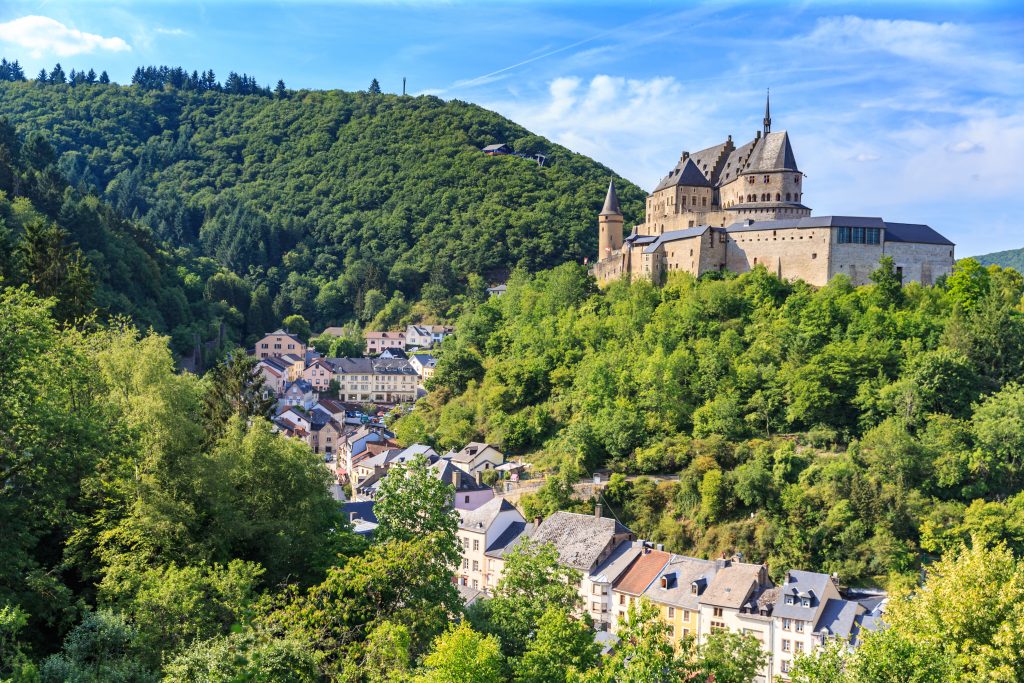 विन्दू महल - Vianden | Secret World Trip Planner