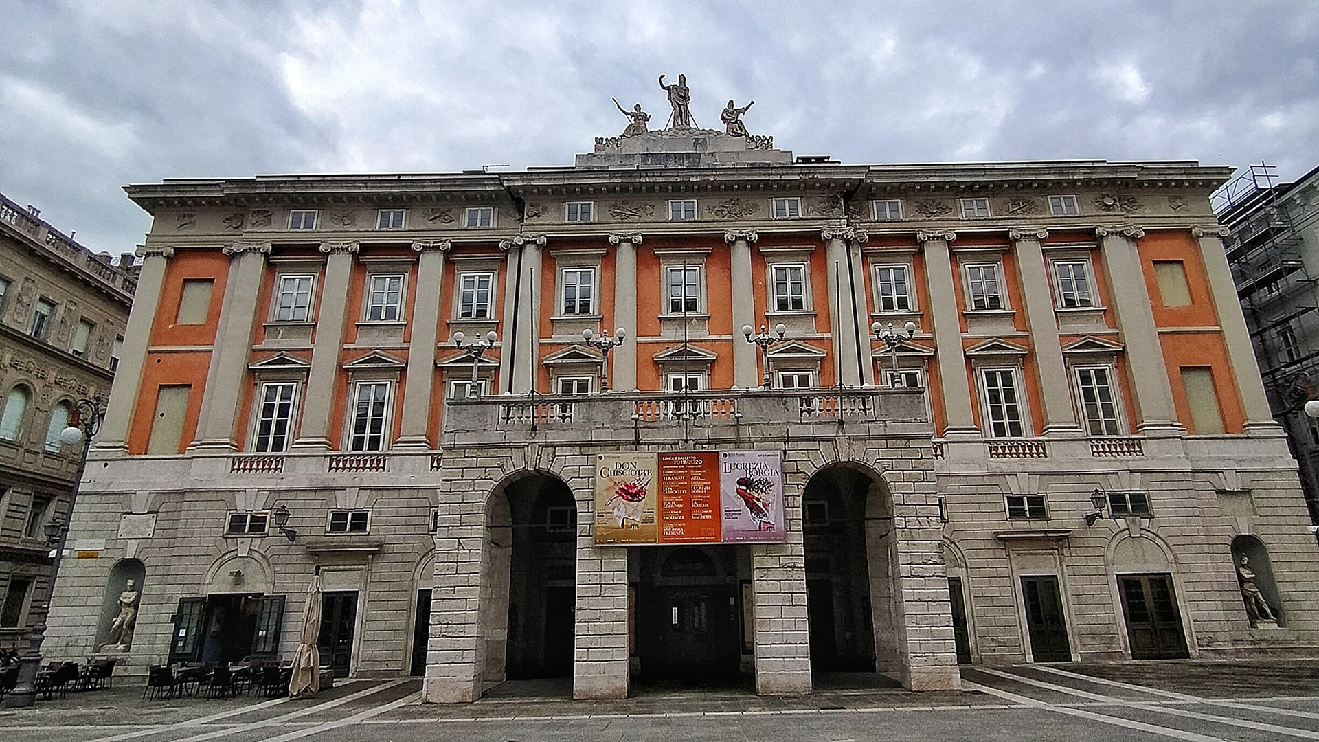 Giuseppe Verdi ओपेरा हाउस - Trieste | Secret World Trip Planner