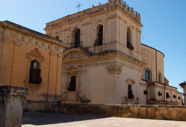 Eaglais Santa Chiara - Noto | Secret World Trip Planner
