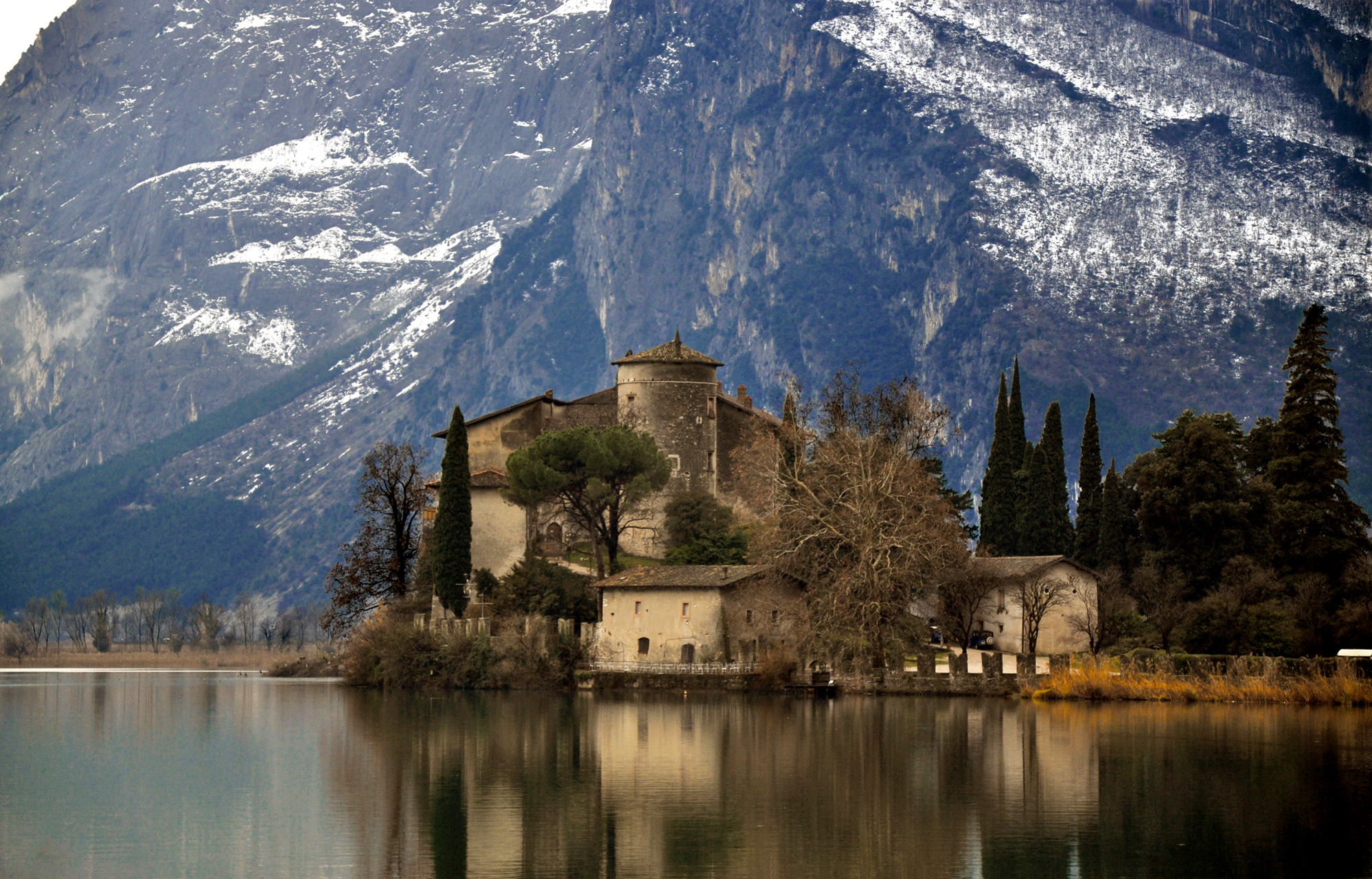 Кӯли Тоблино - Lago di Toblino | Secret World Trip Planner