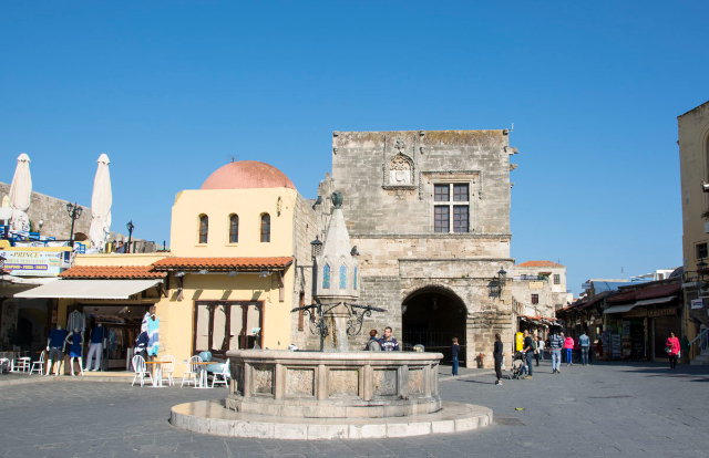 Hippocrates Plein - Rodos | Secret World Trip Planner