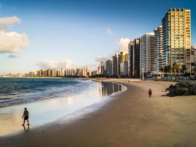 Iracema Beach - Praia de Iracema | Secret World Trip Planner