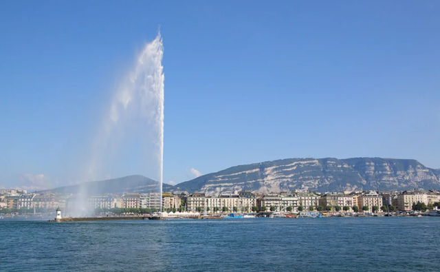 Jet d'Eau вялікі фантан Жэневы - Genève | Secret World Trip Planner