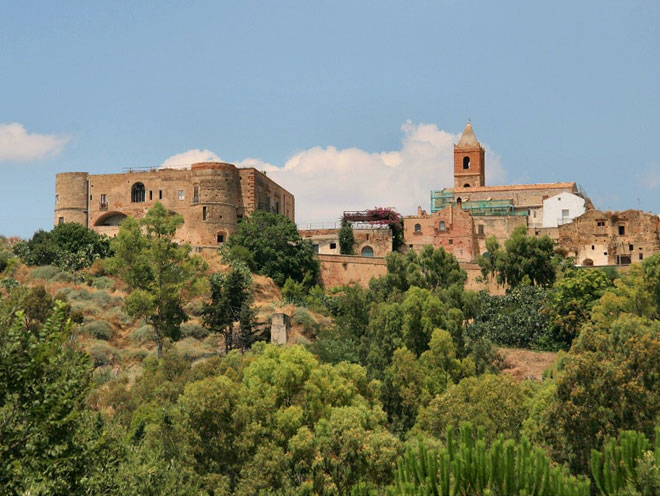 Palazzo Margherita болон Francis Ford Coppola - Bernalda | Secret World Trip Planner