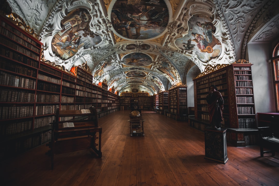 Strahov Perpustakaan ing Prague - Praha 1-Hrad?any | Secret World Trip Planner