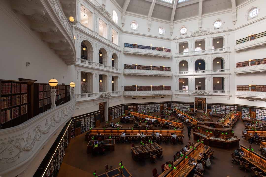 Biblioteca de stat Victoria din Melbourne - Melbourne | Secret World Trip Planner