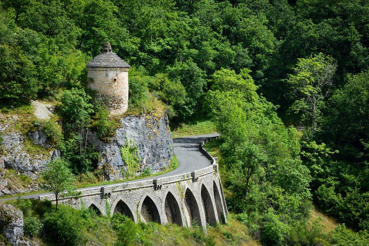 Rocamadour la Città sacra - गुप्त जगातील - Rocamadour | Secret World Trip Planner