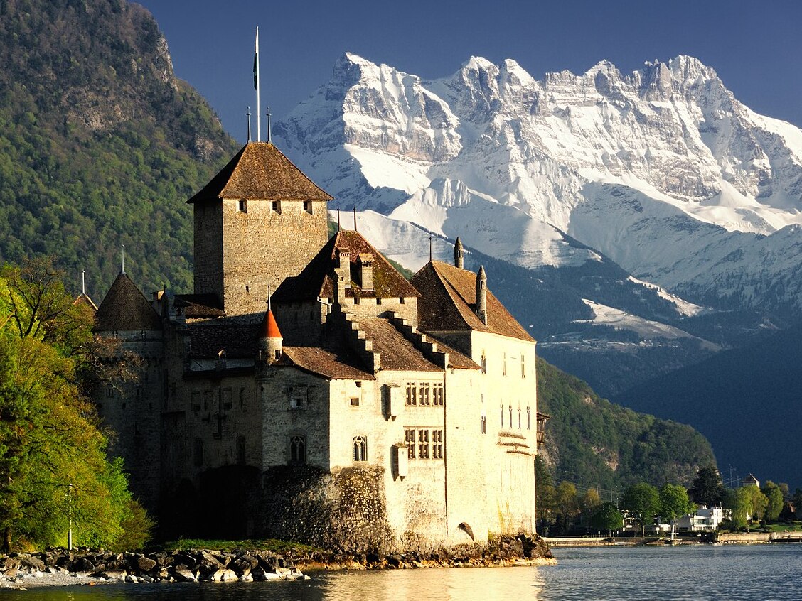 Chateau de Chillon is a romantic castle in Lake Geneva - Veytaux | Secret World Trip Planner
