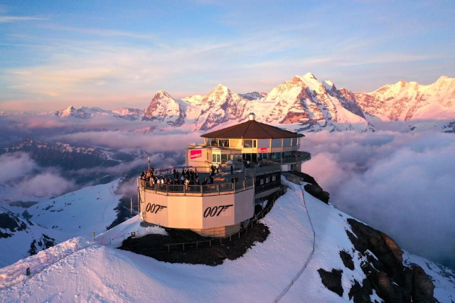 লো শিলথর্ন পিজ গ্লোরিয়া - Lauterbrunnen | Secret World Trip Planner