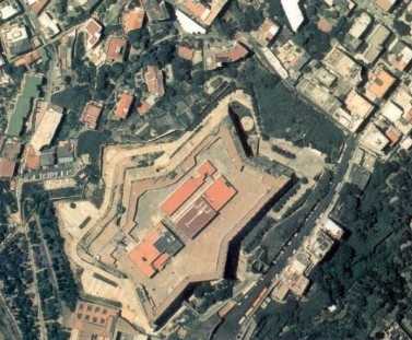 Castelo Sant'Elmo - Napoli | Secret World Trip Planner