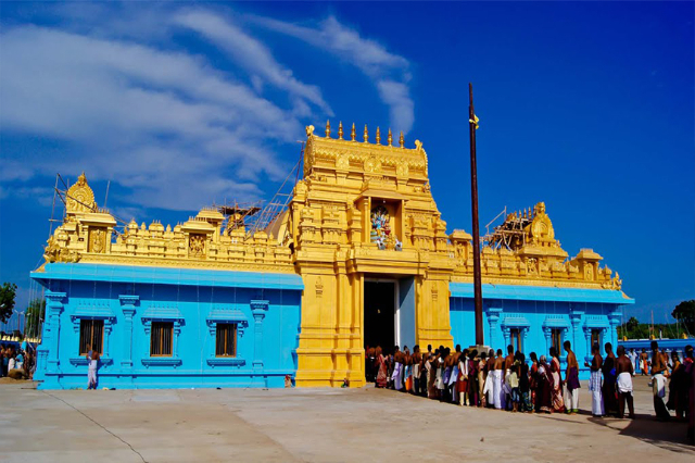 سری لاکشمی نارایانا پرومال کوویل - Trincomalee | Secret World Trip Planner