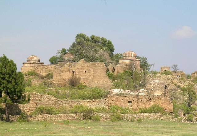 Tilla Jogian, the Hill of Ascetics - Jhelum | Secret World Trip Planner